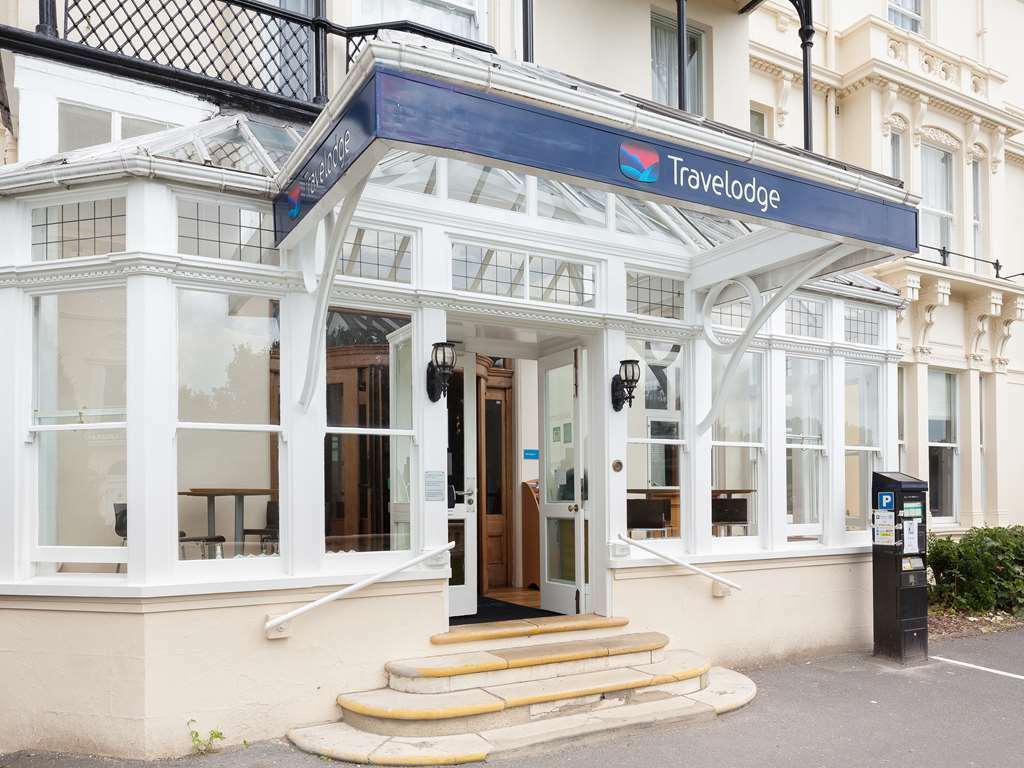 Travelodge Tunbridge Wells Екстериор снимка